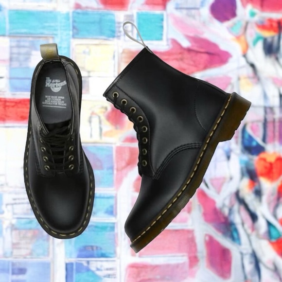 Dr. Martens Shoes - DR MARTENS 1460 BLACK BOOTS SOFTY T WOMENS 7 EU 38 MEN 6 LIKE NEW